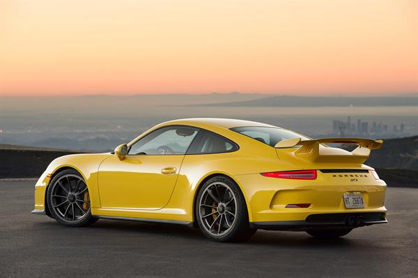 08-2015-porsche-911-gt3-review 08-2015-porsche-911-gt3-review