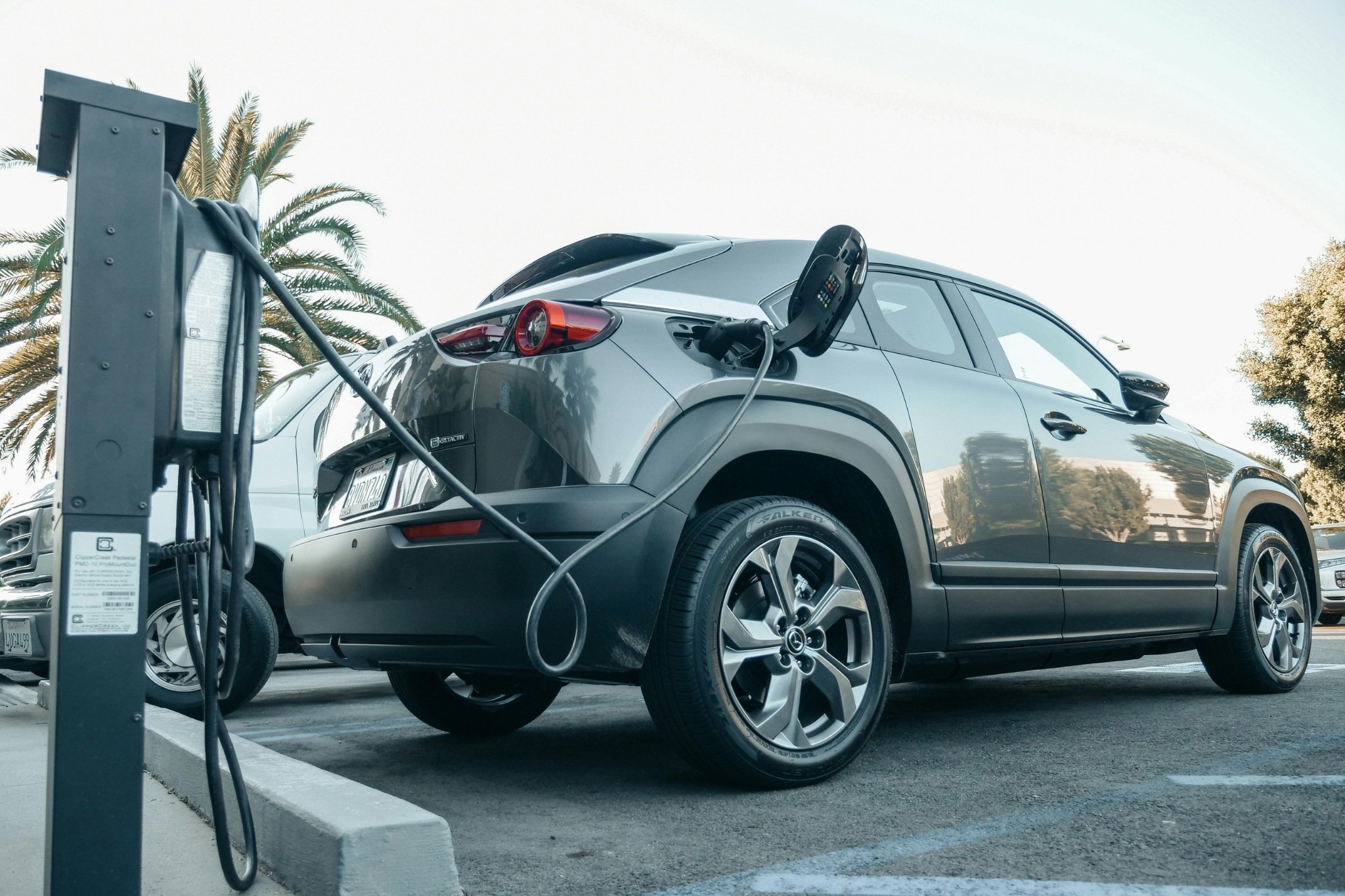 Business Insurance for Electric Vehicles: What You Need to Know