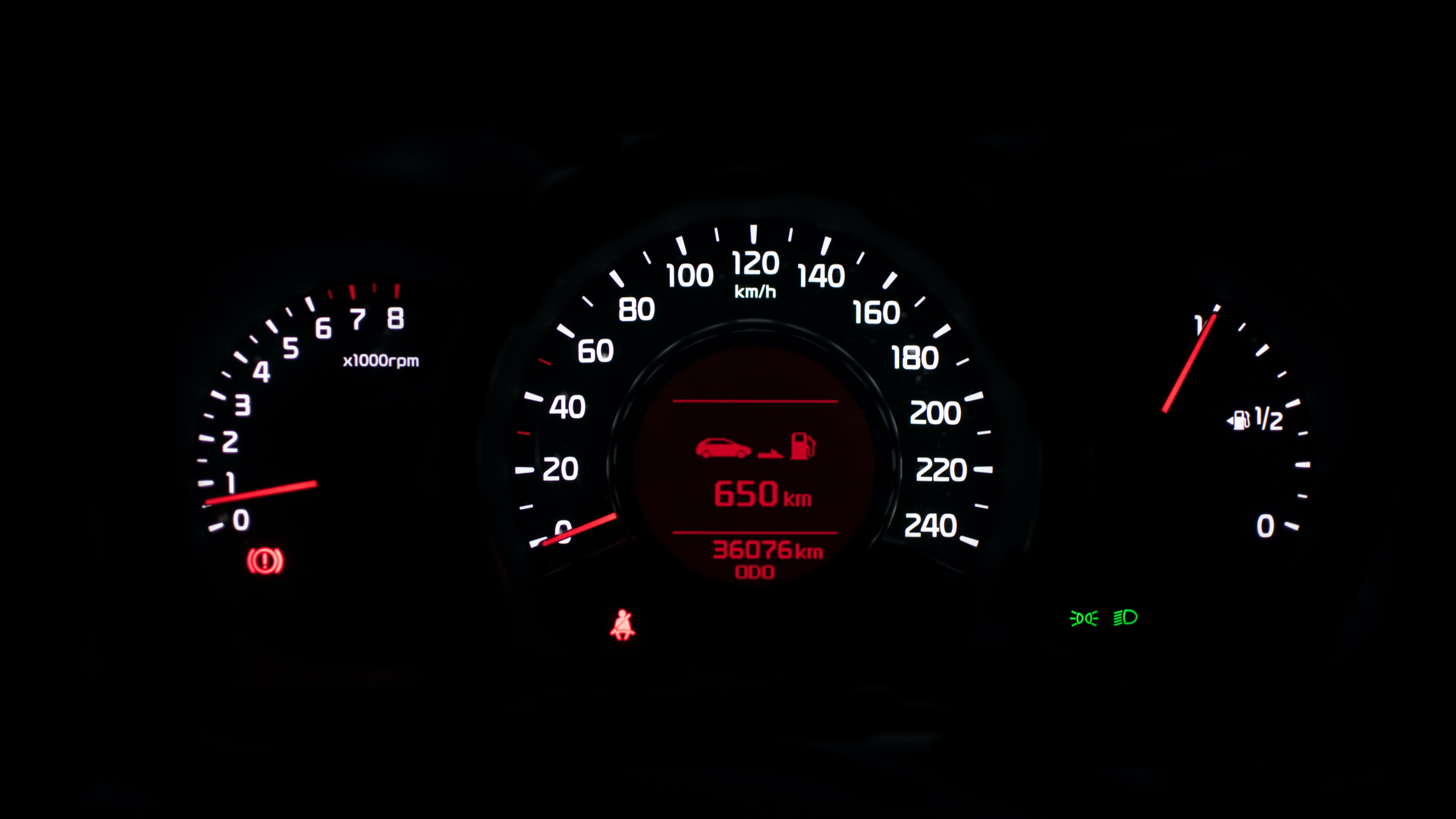 Dashboard Warning Lights – When to Act